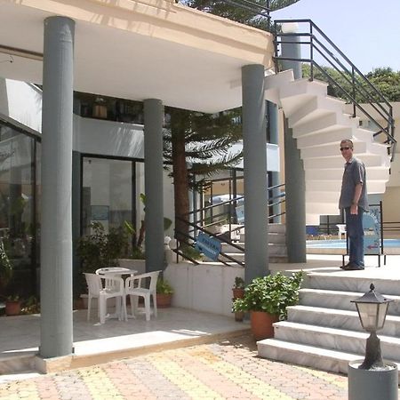 Akasti Hotel Kalamaki  Exterior photo
