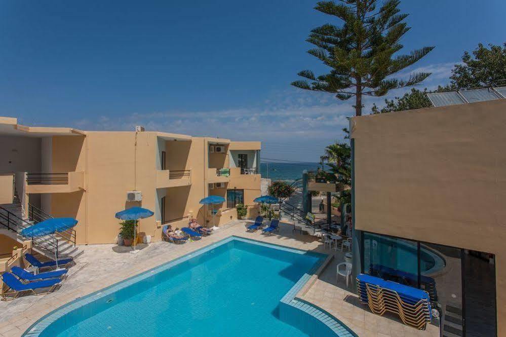 Akasti Hotel Kalamaki  Exterior photo